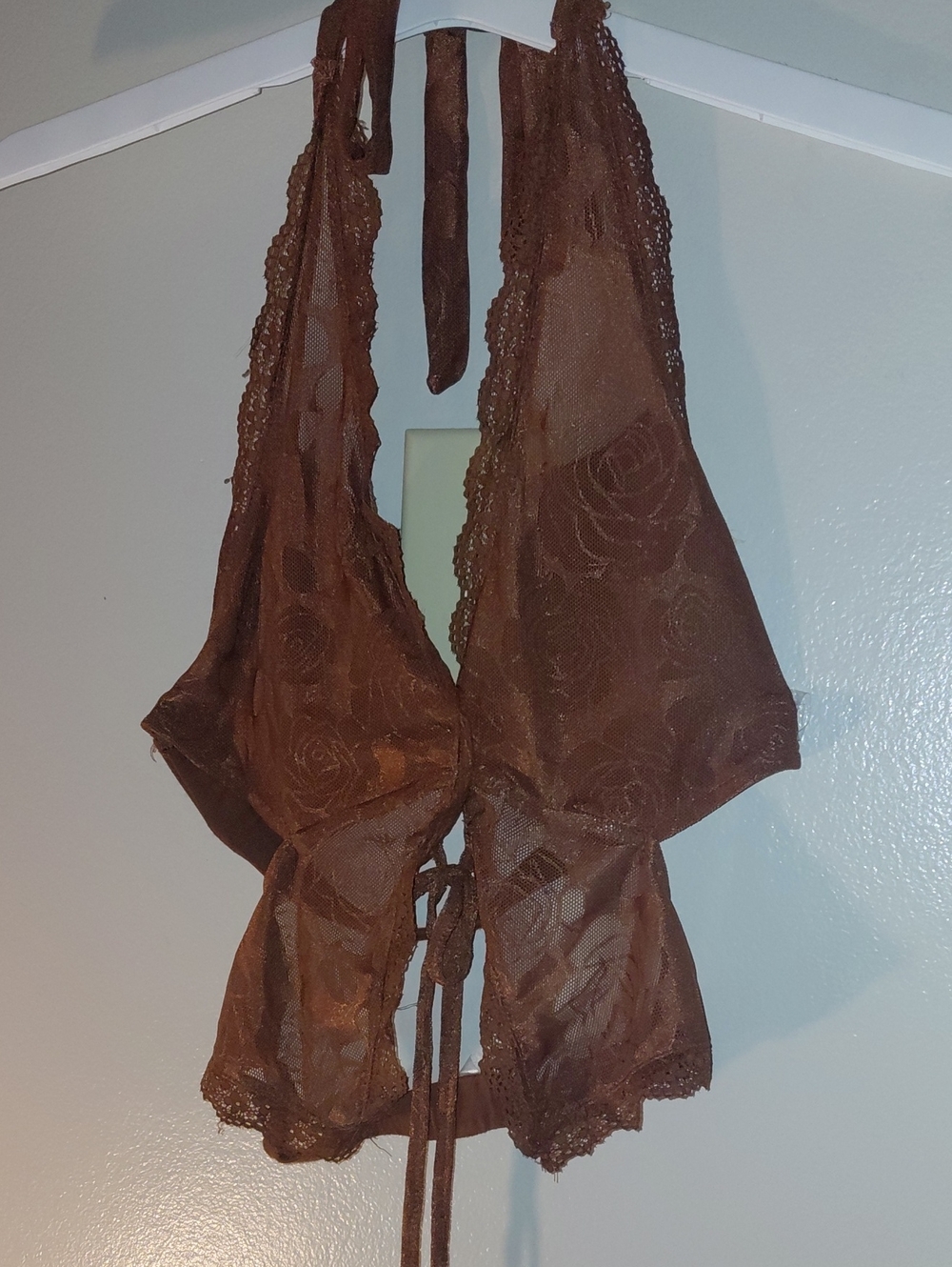 SHEIN Brown Lace Halter Crop Bralette